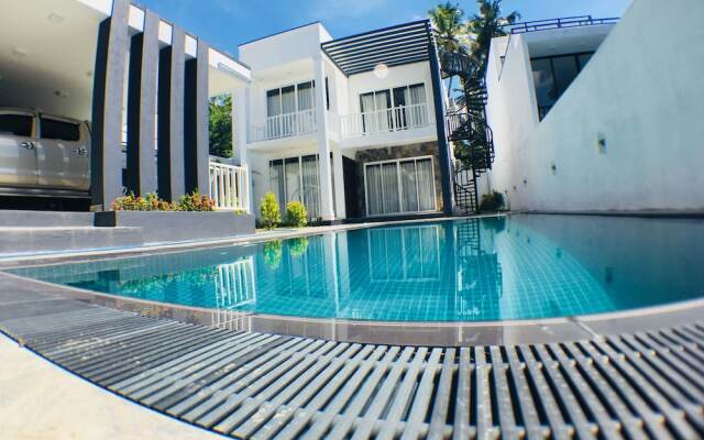Royal Mansion Luxury Villa
