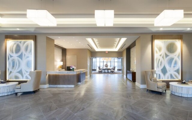 Global Luxury Suites at Hidden Creek