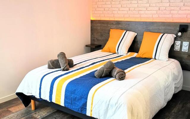 Skyline Residence "Smart-Concept" (Adults Only)