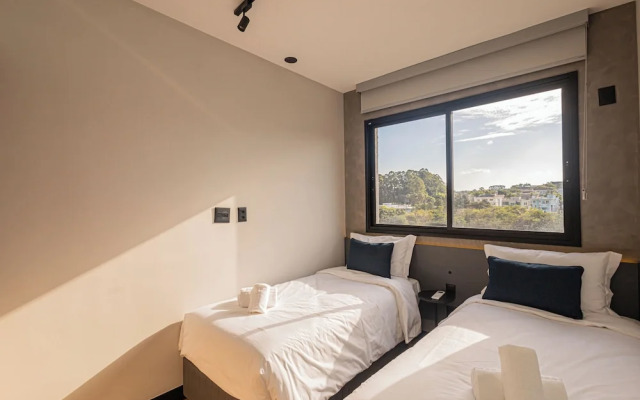 Sky Design Alphaville Housi by Anora