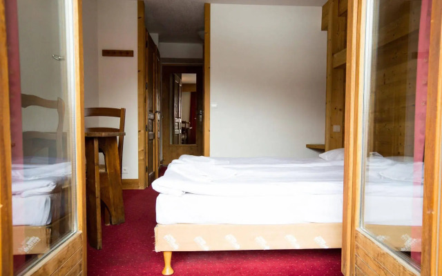 Langley Hotel Grand Nord