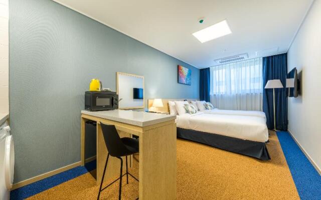 Days Hotel & Suites By Incheon Airport