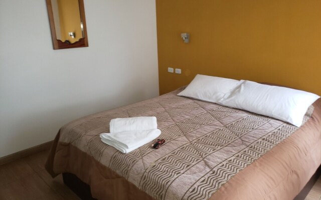 Hostal Monte Real