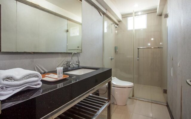Hotel Rolling Stone by RedDoorz