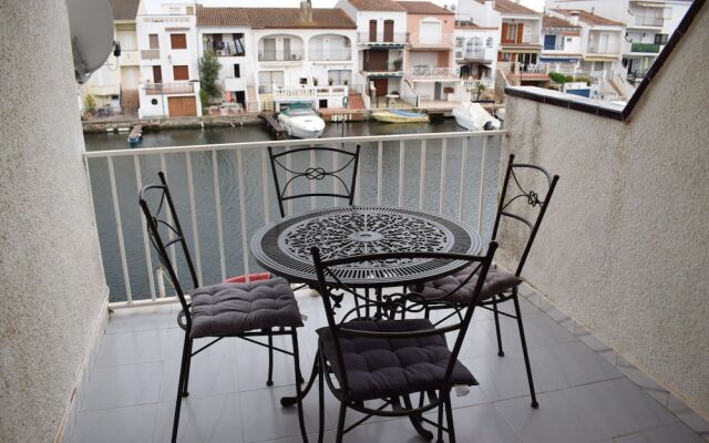 337-apartamento con Terraza,vistas al Canal