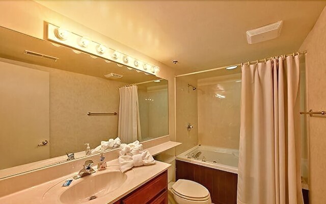 Gatehouse Condos 106