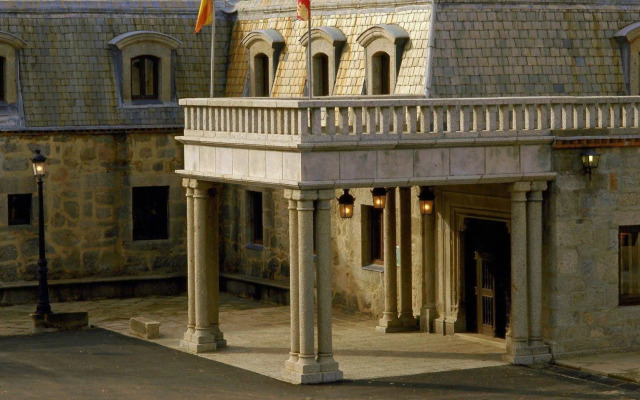 Parador De Gredos