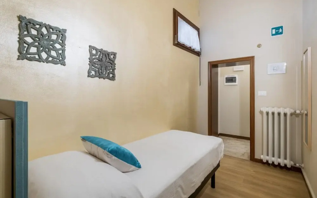 Rolandino Apartment in the city center