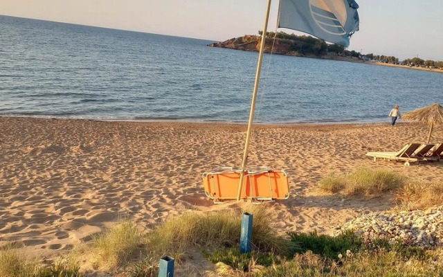 "spyros" 1-room Apartment - Simple, Cozy, Close to the Beach