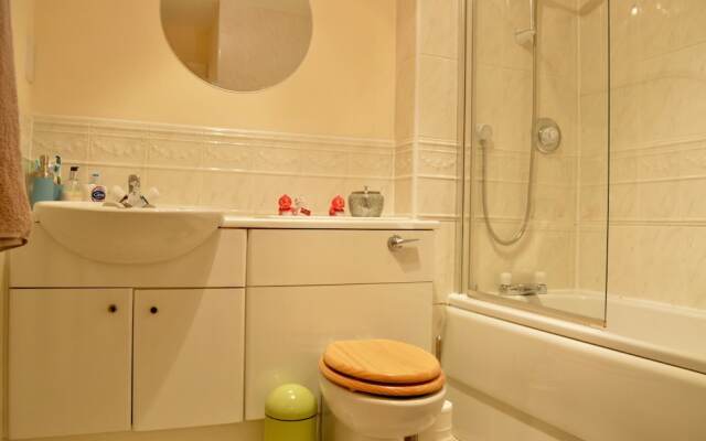 2 Bedroom Flat Near Murrayfield Stadium