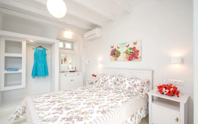 Naxian Queen Luxury Villas & Suites