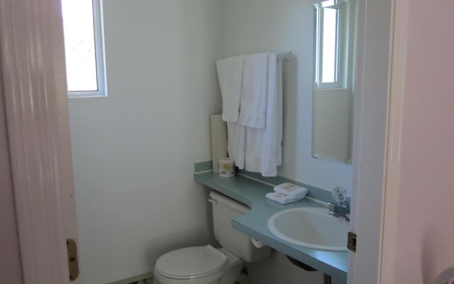 Mountain Springs Motel & RV Park