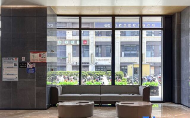 The Residents' Hotel