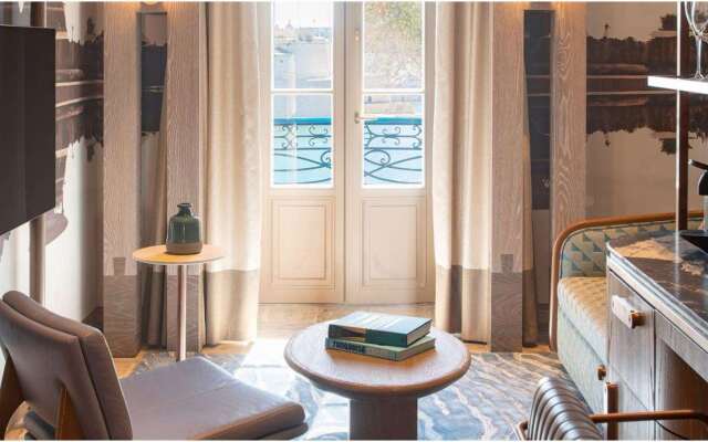 Iniala Harbour House