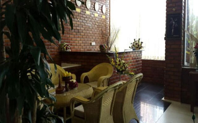 Hotel Mega Star