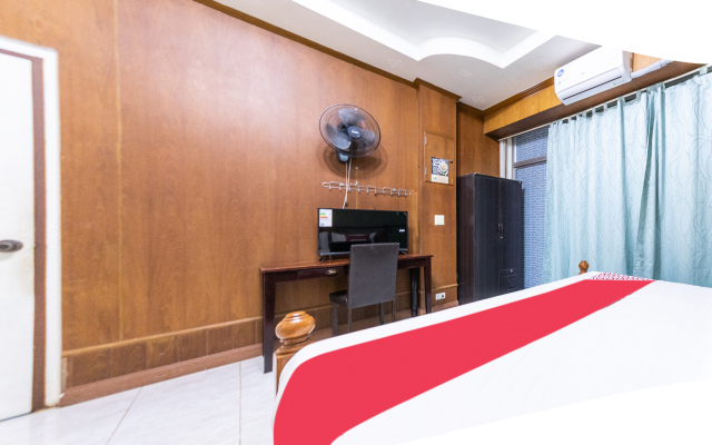 OYO 75304 Riverside Guesthouse