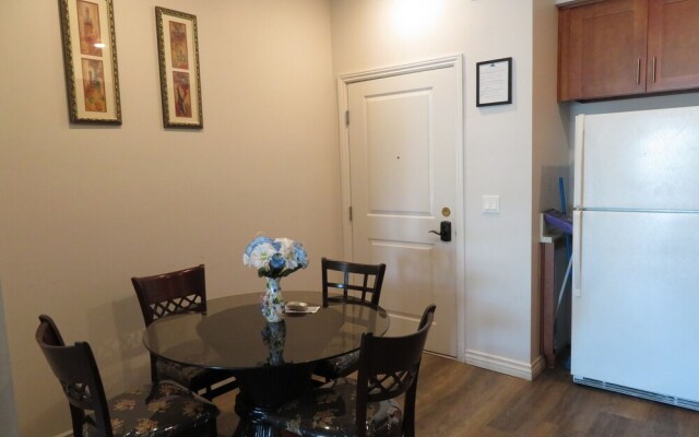 Fully Furnished Apartments near CSUN