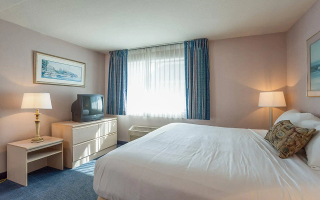 Shilo Inn Suites Warrenton
