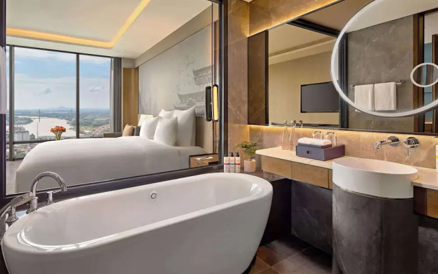 Pullman Hai Phong Grand Hotel