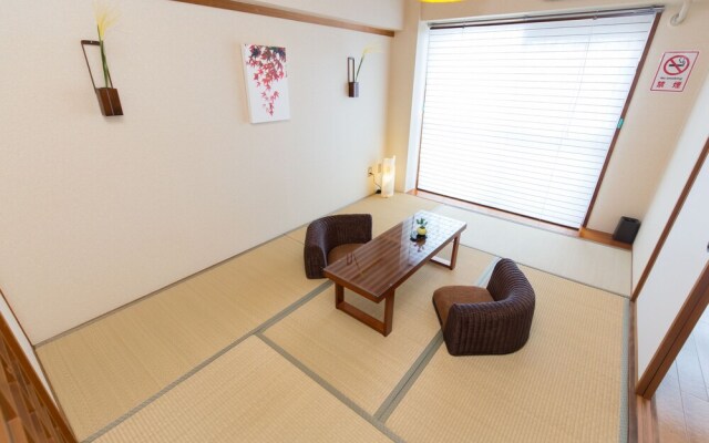 EX Hamamatsu Apartment 501