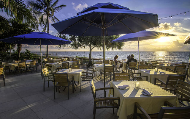 Naples Beach Club, A Four Seasons Resort