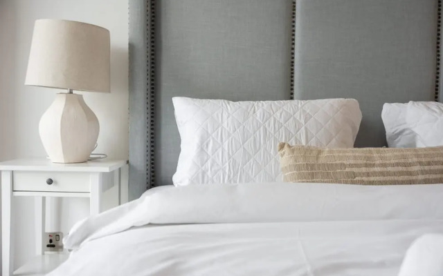 Relaxing and Cozy 1BR Apartment in Business Bay