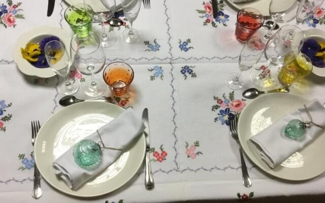 Hostal Restaurante Pirineos