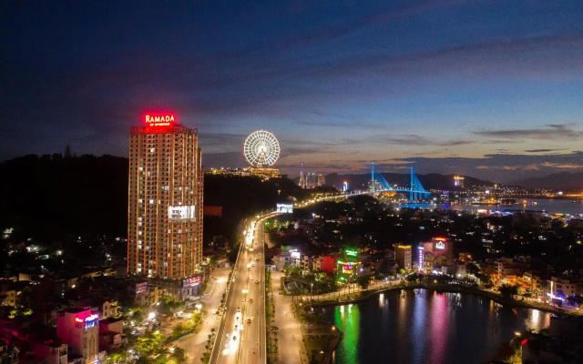 Ramada Hotel & Suites by Wyndham Halong Bay View