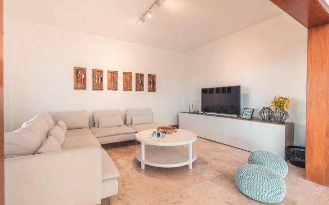 Amazing Villa With Ocean View at Puerto Bahia E6