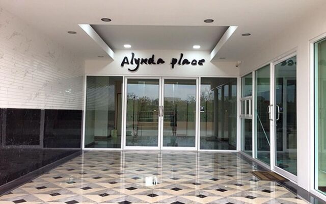 Alynda Place