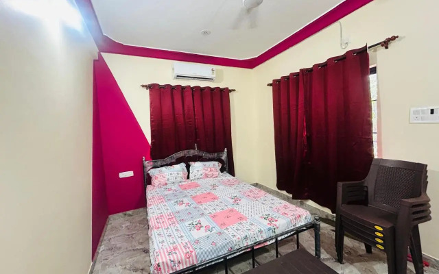 Calangute Beach Guest House