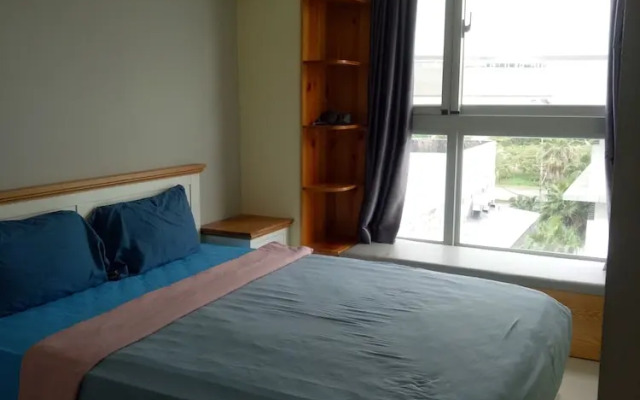 Scenic Valley Apartment