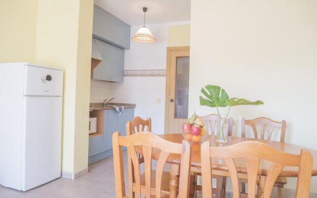 Marineu Playa Romana Village