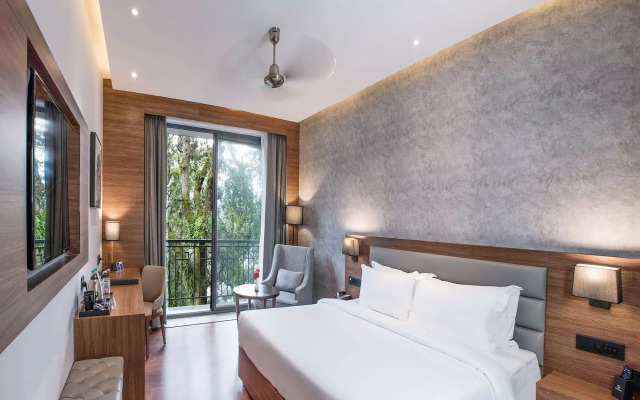 The Rosefinch Sarovar Portico