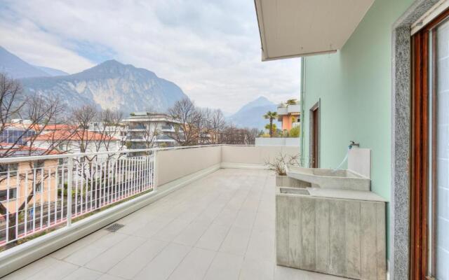 Balcone Sui Tigli Few Min From The Lake
