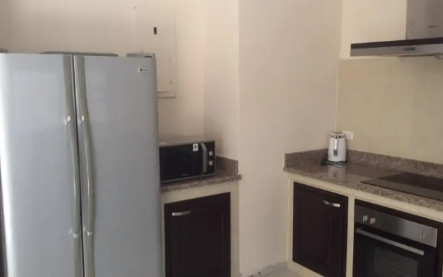 Baan Somprasong Condominium
