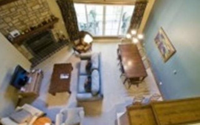 Les Manoirs - Tremblant Resort Lodging
