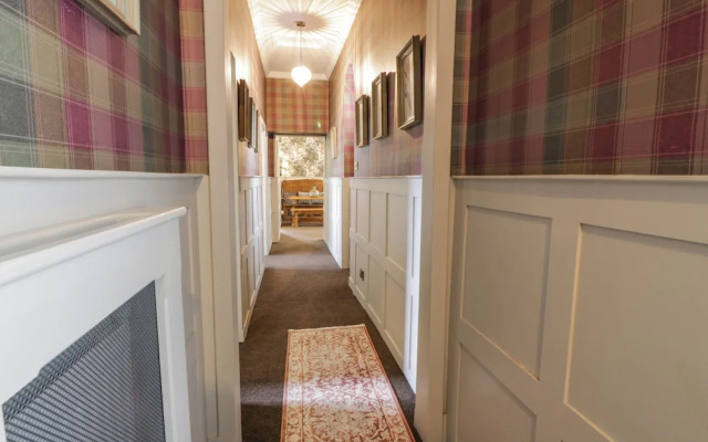 Trefoil Cottage