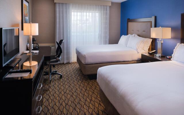 Holiday Inn Express Hotel and Suites Pasadena-Colorado Blvd, an IHG Hotel