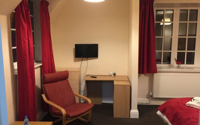 Tudor Lodge