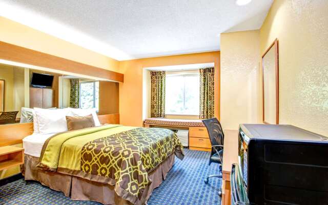 Microtel Inn by Wyndham Newport News Airport