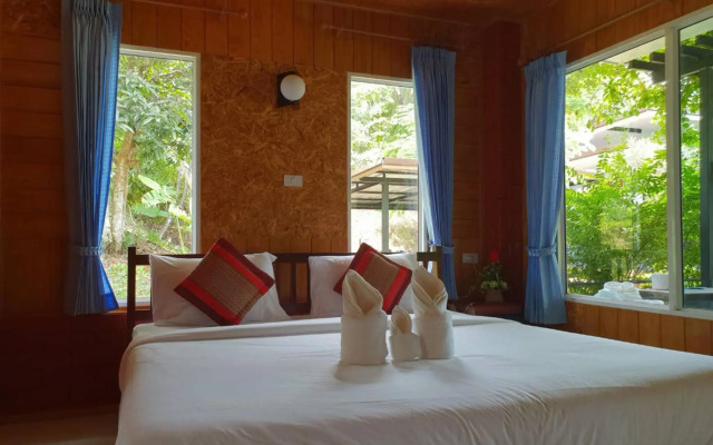 Baan Suan Hill Resort