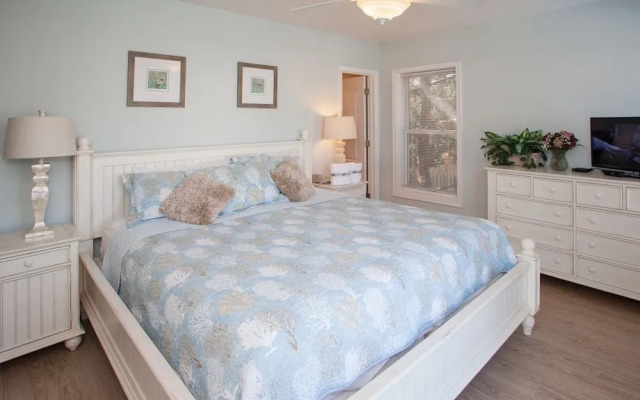 Coastal View VI - 6 Br Home