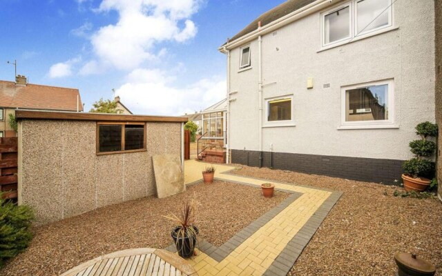 Beautiful Three Bedroom Seaside Retreat