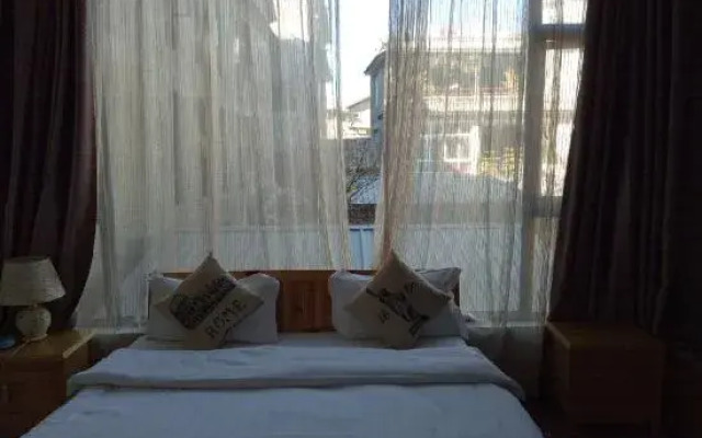 Yalinxuan Inn