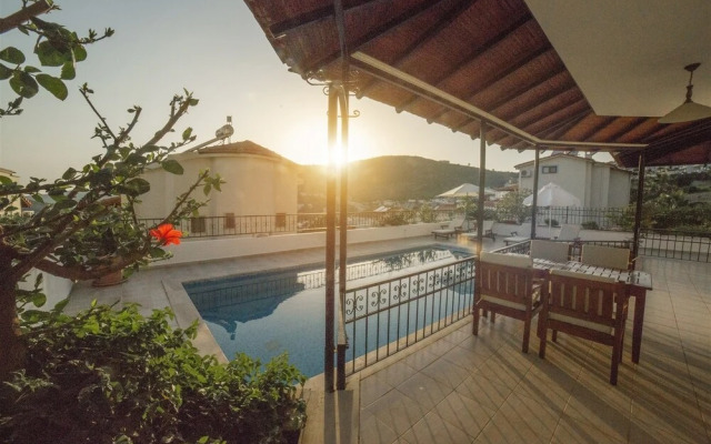 Villa Dolce Vita by Akdenizvillam