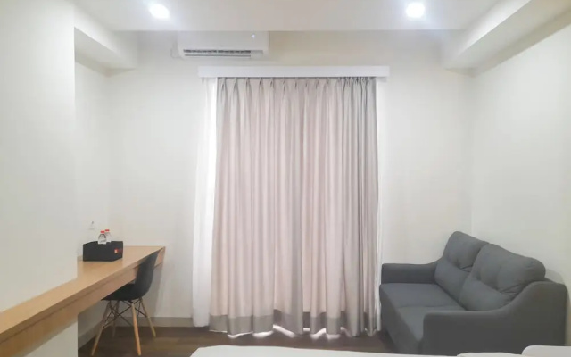 Tranquil And Modern Studio At Mataram City Apartment