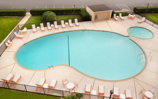 Holiday Inn Houston Intercontinental Airport by IHG