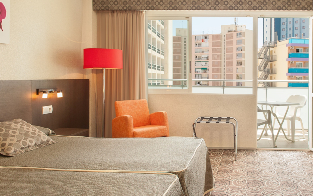 Hotel RH Royal - Recommended for Adults