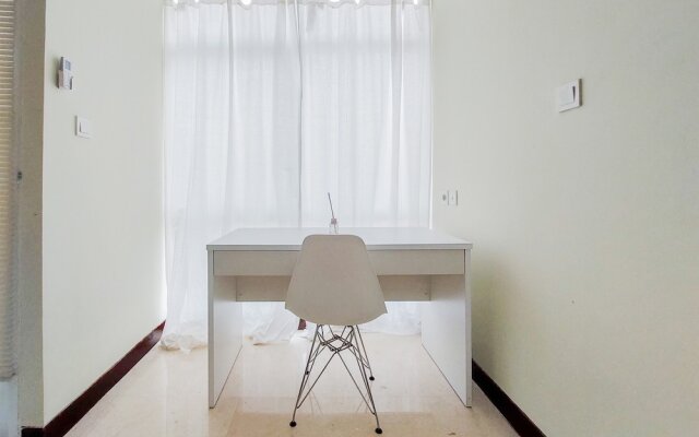 Good Price And Homey Studio Apartment At B Residence